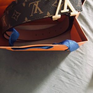 Louis Vuitton belt